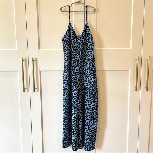 Banana Republic Blue Cheetah Wide Leg Cropped Jumpsuit - Picture 3 of 5